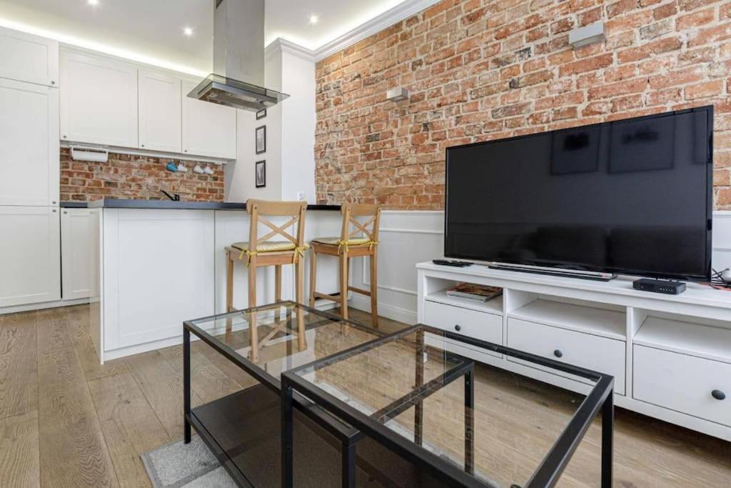 Central Wroclaw Apartment - City Center - Bright And Cozy - U11 Kültér fotó